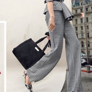 Cabi black and white patterned pant style 3921